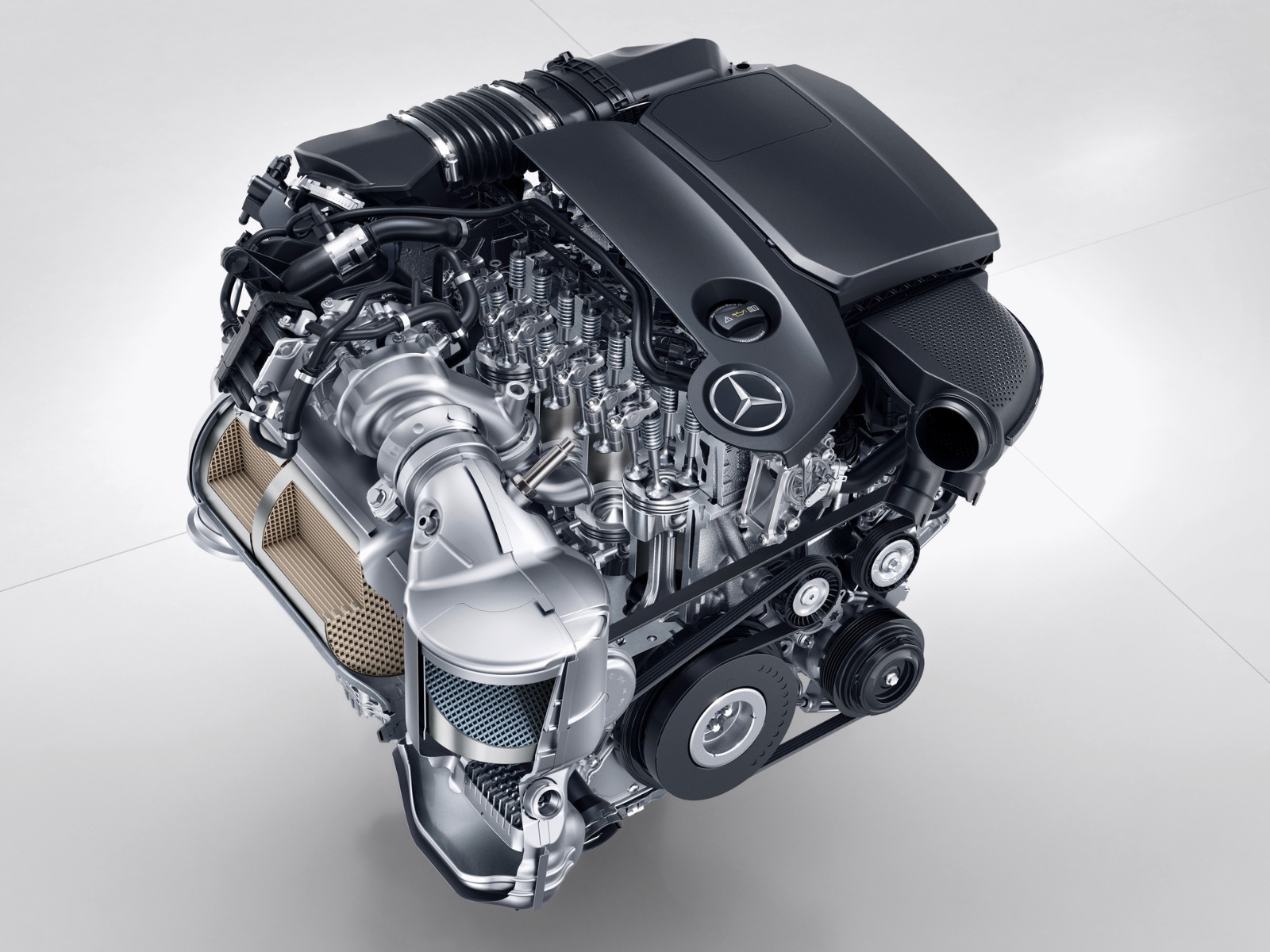 Mercedes-Benz motoare generatia OM654